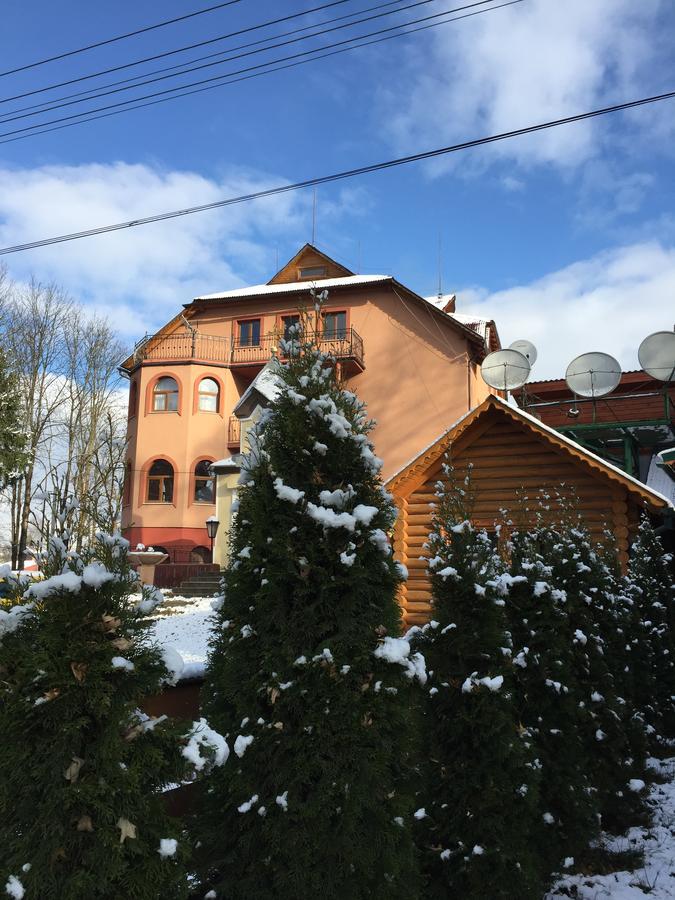 Franc Hotel Ясиня Екстериор снимка